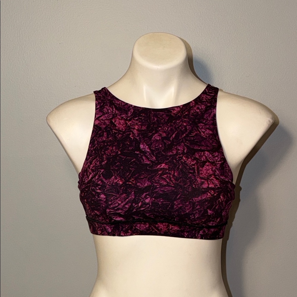 Lululemon Ladies Energy Bra High Neck.  Size 8. LW2BX2S
